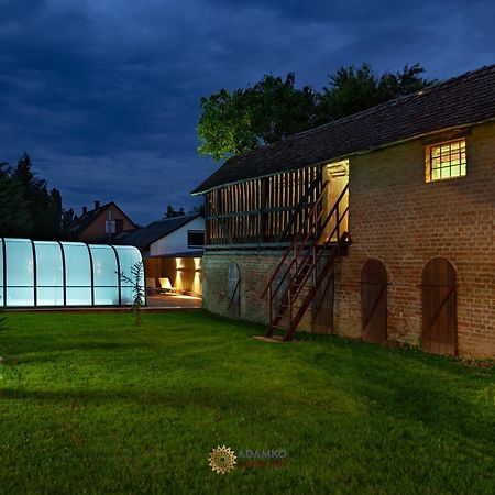 Adamko Borkert Haz Bed & Breakfast Villány Exterior foto