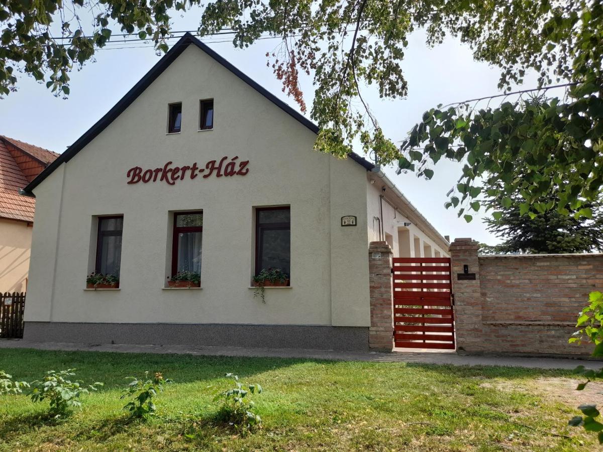 Adamko Borkert Haz Bed & Breakfast Villány Exterior foto
